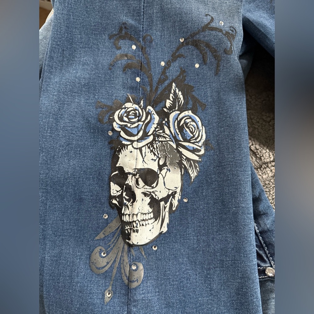 🆕 Hot Topic Dark Indigo Skull Rose Rhinestone Flare Denim Pants Plus Size 18 - Picture 12 of 12